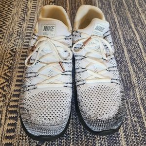 Nike Lunarepic Low Flyknit 2 X-plore Running Shoes